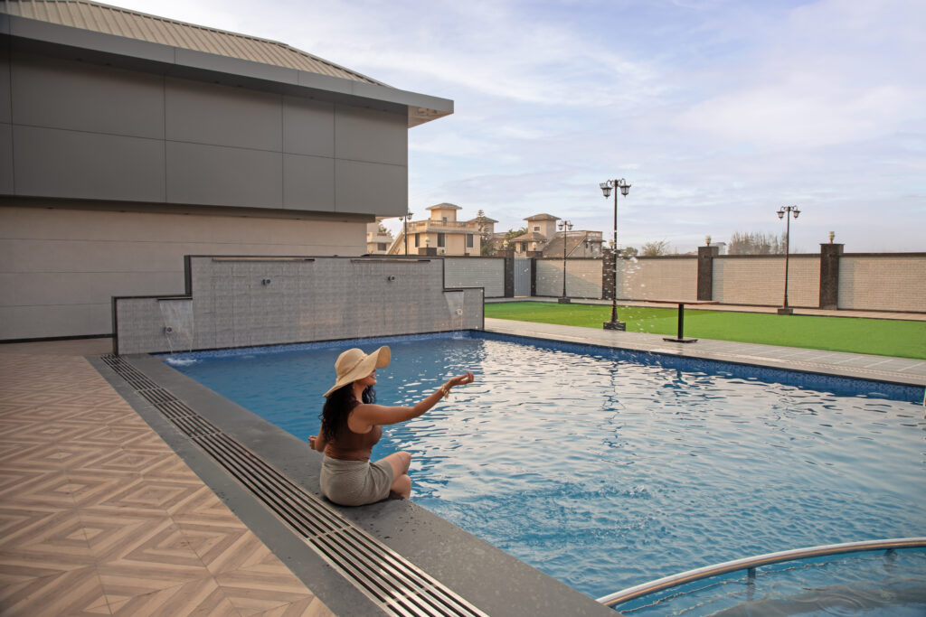 swimming pool model